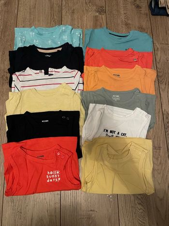 Lot de 11 hauts manches courtes