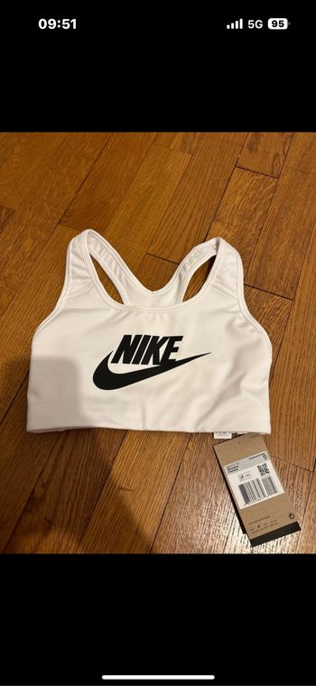 Brassière Nike blanche