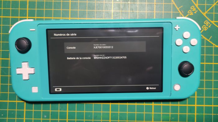 Nintendo Switch Lite Turquoise - Très bon état - photo numéro 7