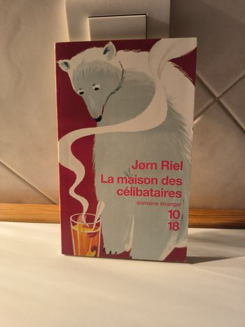 livre La Maison Des Célibataires Riel Jørn en tres bon etat ref EC