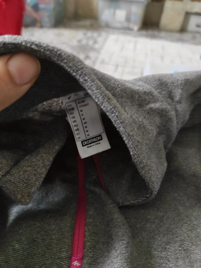 Queshua Decathlon gris rose sweat polaire - photo numéro 4