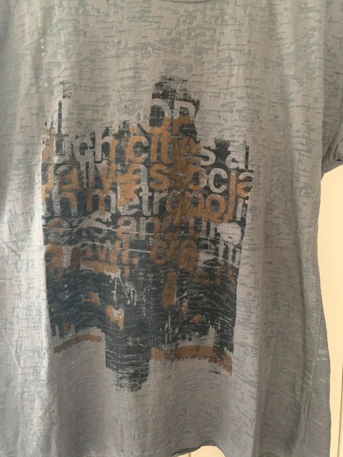 T-shirt gris T38 - photo numéro 3