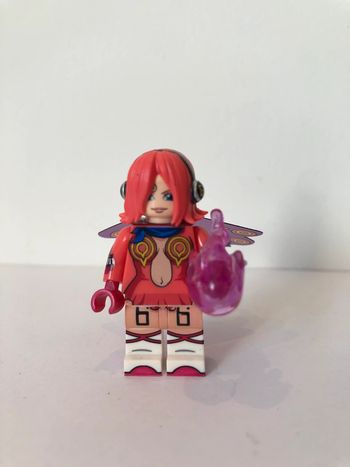 Figurine type lego OnePièce. OnePièce