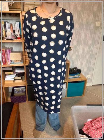 Robe taille  42  marque  regina