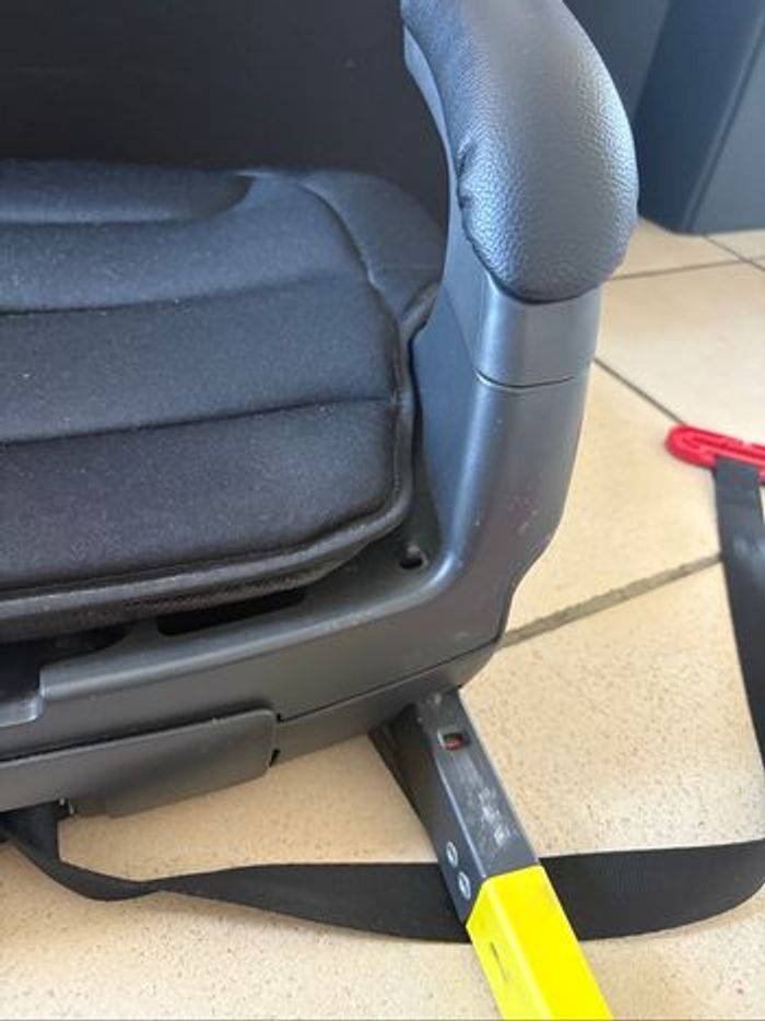 Siège auto Réhausseur Viaggio Shuttle Crystal Black de Peg-Pérego - photo numéro 8