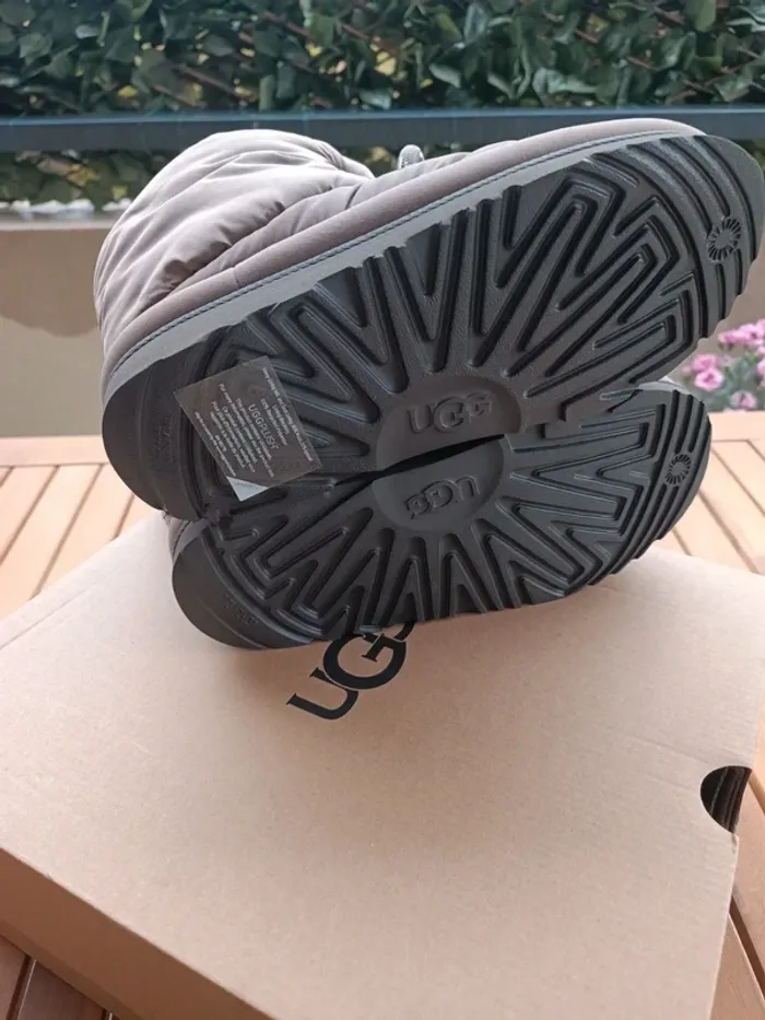 UGG Classic maxi short pointure 37 marron - photo numéro 6