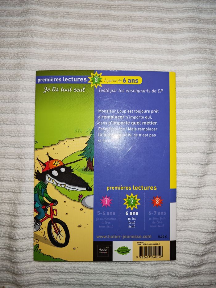 Livre mr loup mission petite souris - photo numéro 2