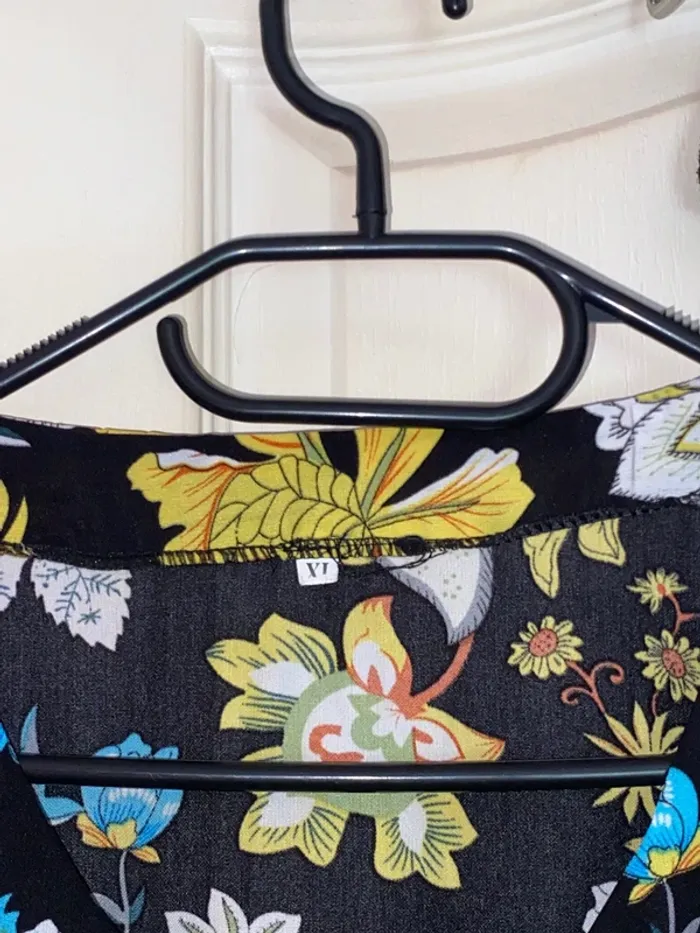 Longue robe fleuri - photo numéro 3