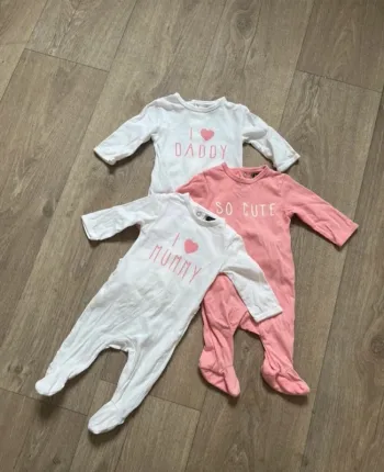 Pyjamas bébé fille 1 mois