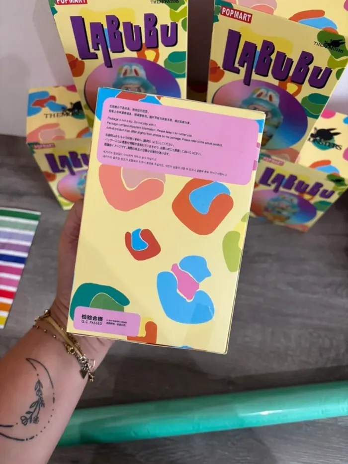 Labubu multicolore - photo numéro 4