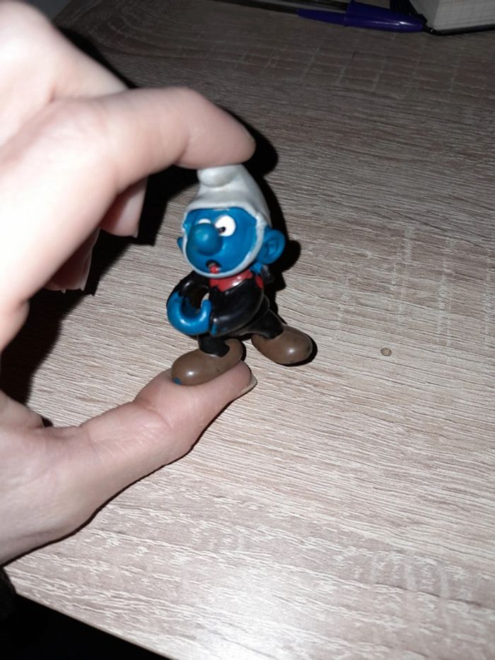 Magnifique stroumpf pompier ancien