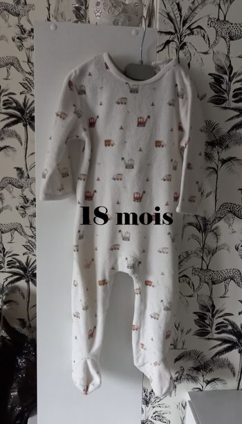 Pyjama blanc Kiabi 18 mois