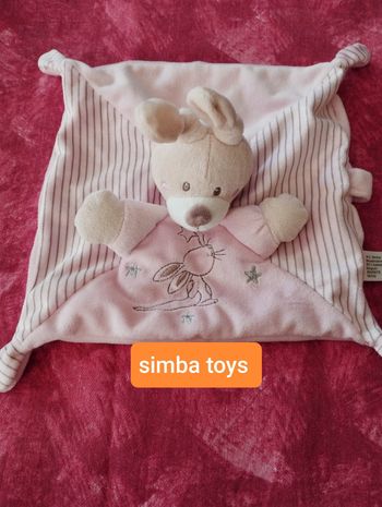 Doudou lapin rose simba toys Benelux