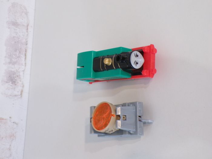 Train - Locomotive - Gina - Thomas et ses amis  (J29) - photo numéro 5