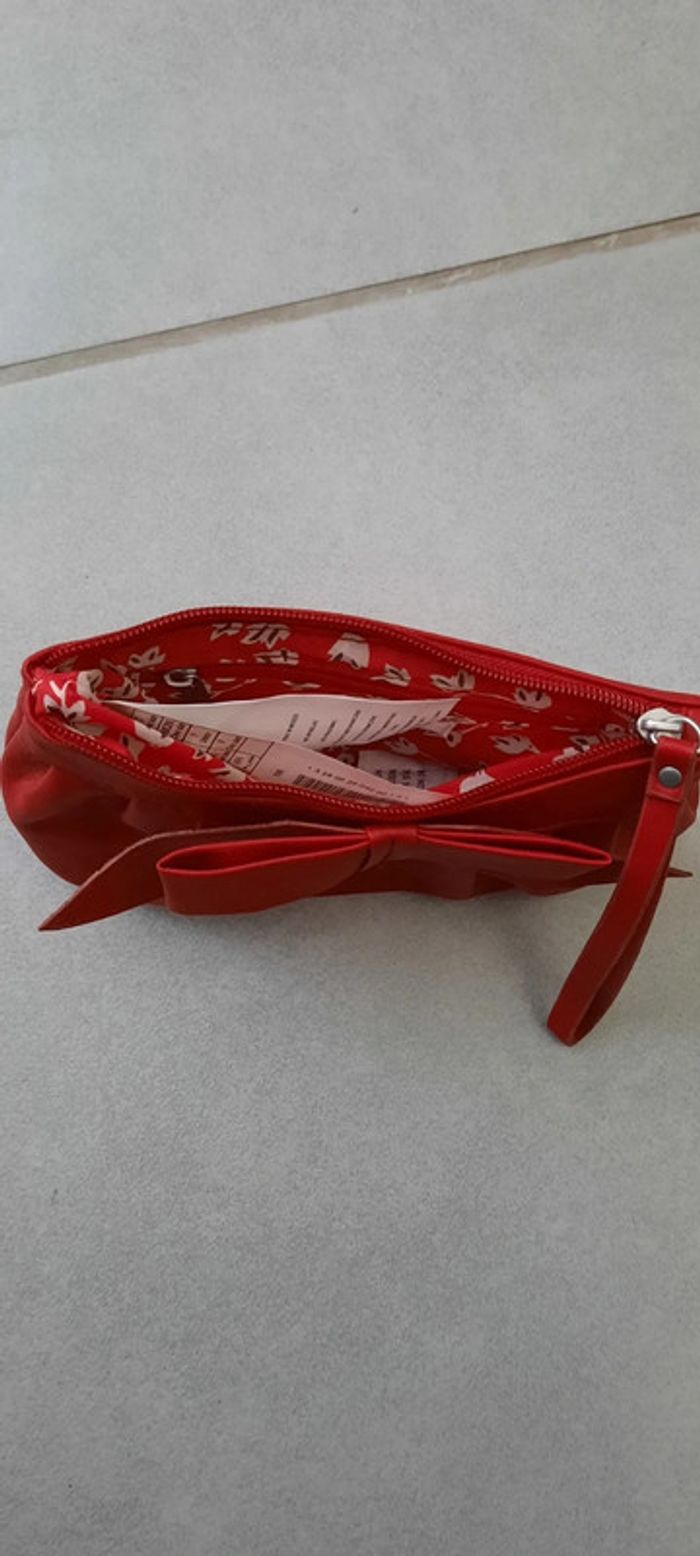 Jolie petite pochette rouge Promod - photo numéro 3