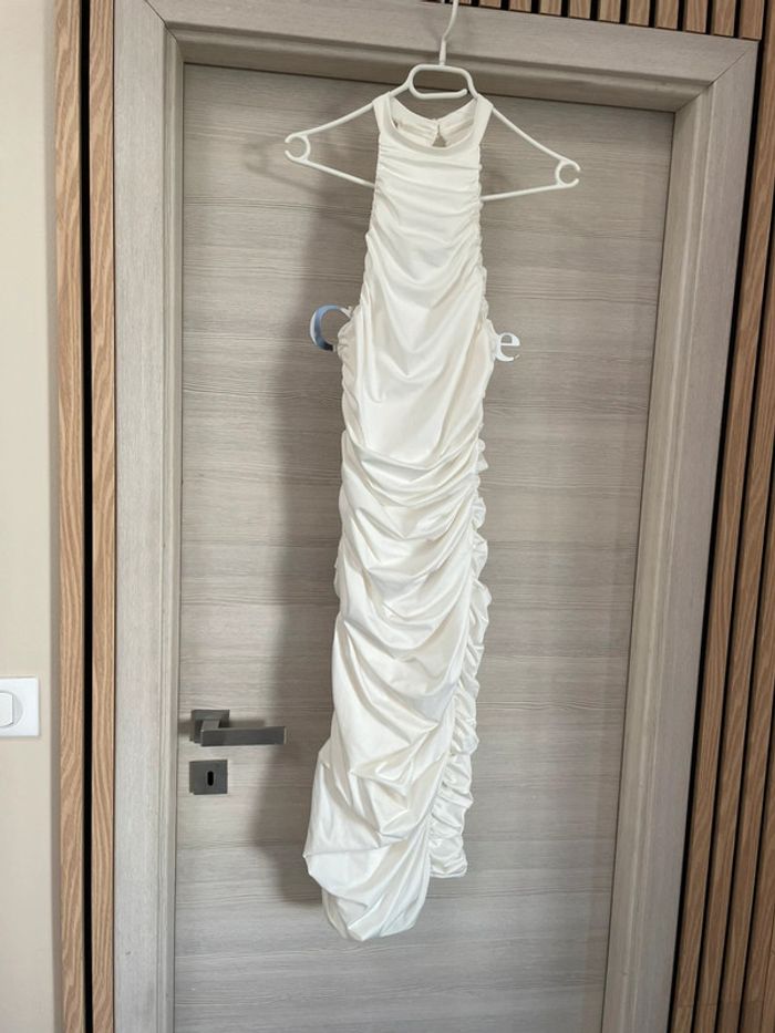 Robe écrue