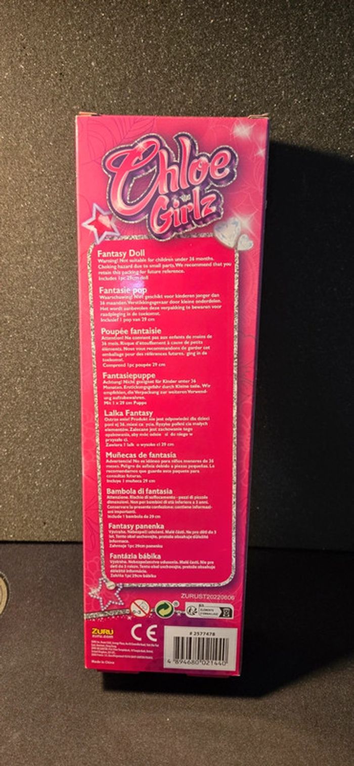 Poupée "Chloé Girls" - photo numéro 2