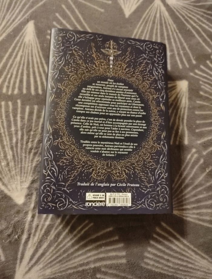 Les étoiles se meurent de Chloé C. Peñaranda - photo numéro 2