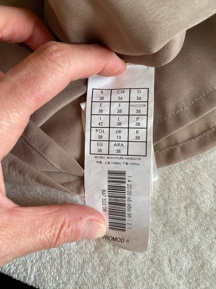 Robe Promod coupe droite en voile taille 38 beige avec sequins - photo numéro 13