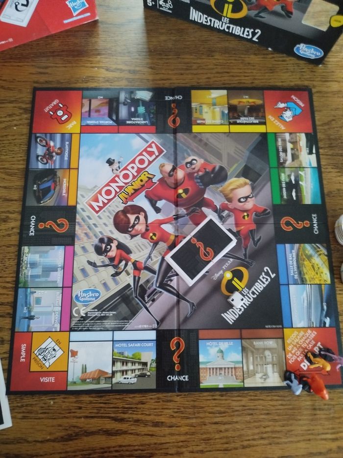 Monopoly junior les indestructibles 2 - photo numéro 5