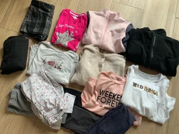 Lot vêtement fille 10 ans (12 pièces)