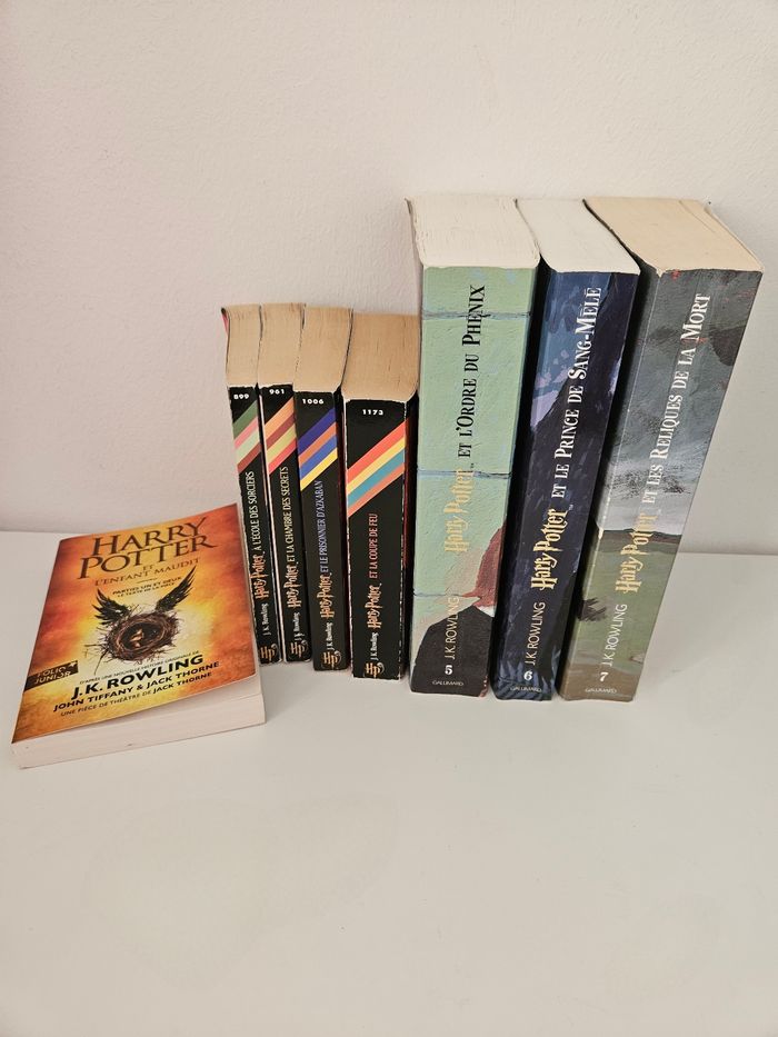 Lot saga livres Harry Potter + le 8 - photo numéro 5