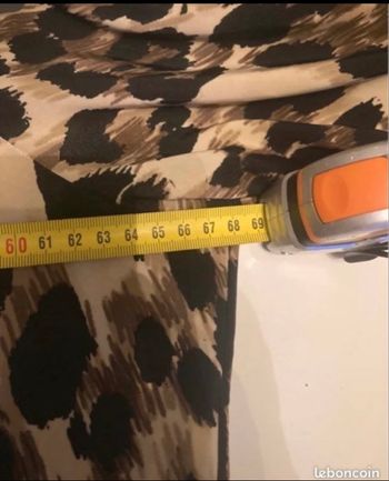 Tunique grande taille TRÈS BON ÉTAT couleur noir et marron.