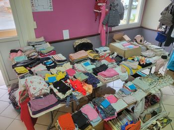 Lot vêtements fille de 3 mois à 4 ans