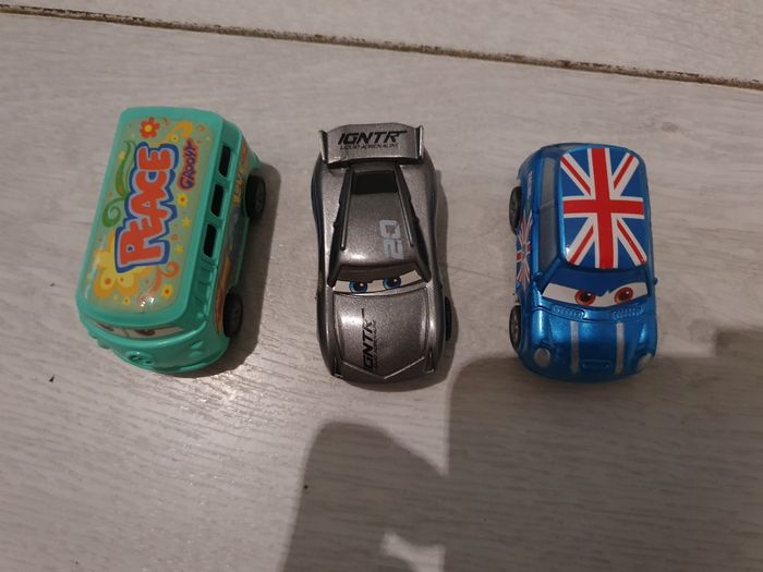 Lot voitures cars - photo numéro 2