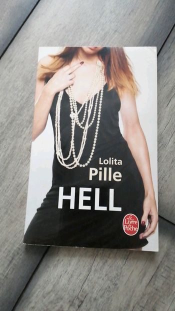 Hell Pille Lolita