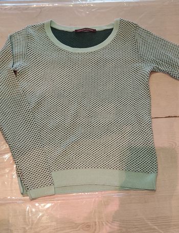 Pull léger vert taille S 