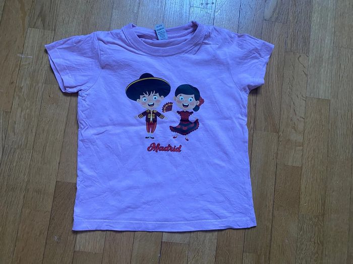 T-shirt fille 5-6 ans