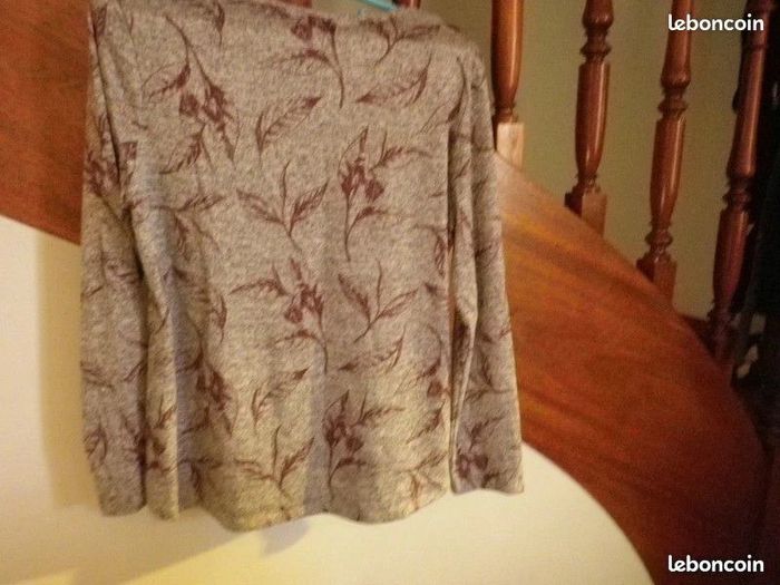 T-shirt - taille 4 - Armand Thiery - photo numéro 5