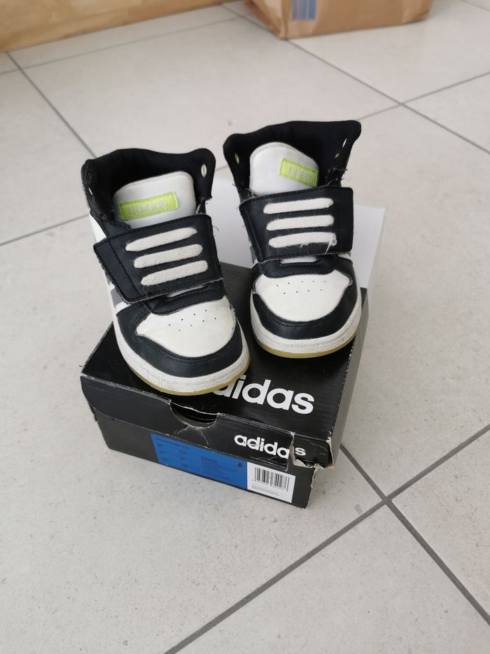 Basket garçon adidas - photo numéro 1