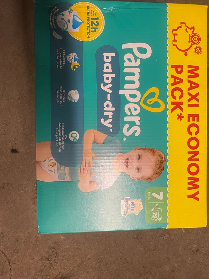 Pampers taille 7