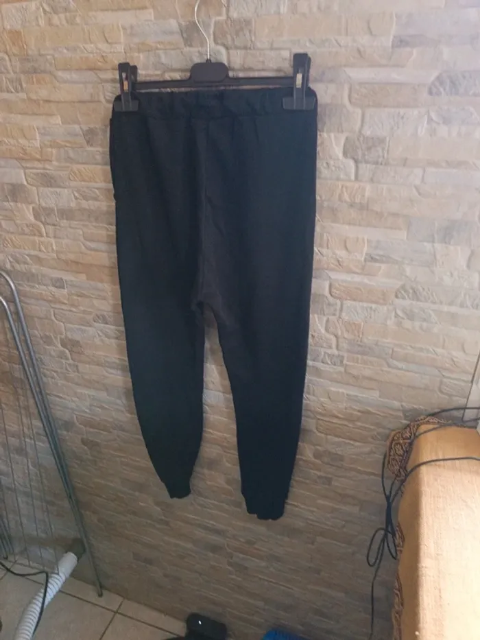 Pantalon Jogging noir H&M 12A - photo numéro 2