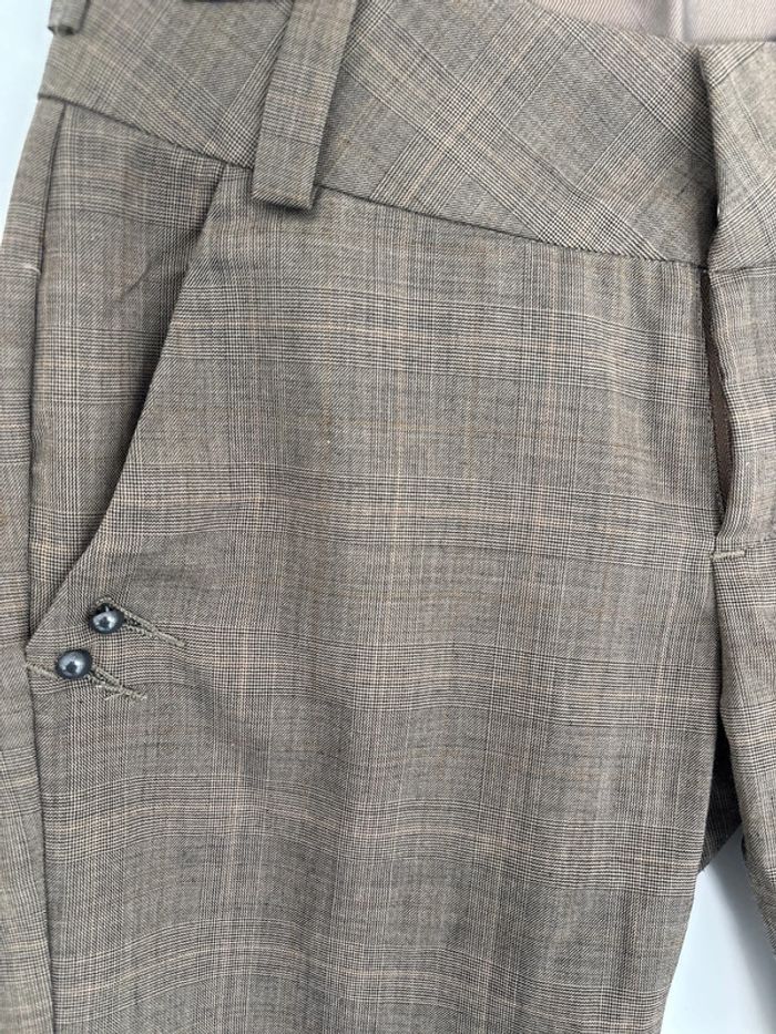 Short de tailleur femme - photo numéro 3