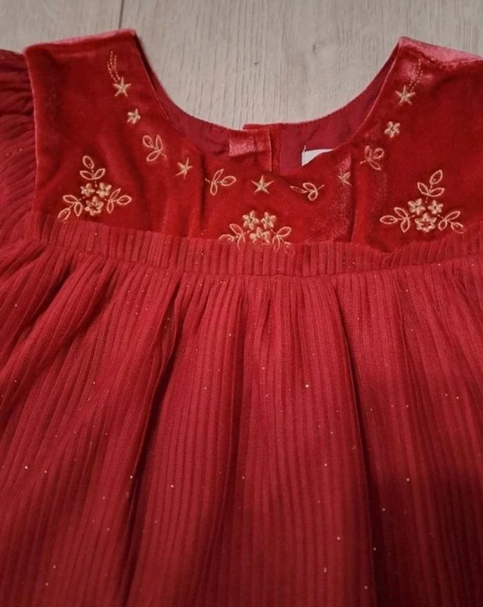 Robe de fetes/Noël 5A - photo numéro 2