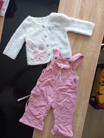 Ensemble combi et gilet bébé fille 6 mois