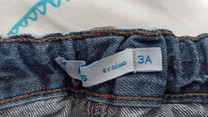 Short en jean 3 ans - photo numéro 3