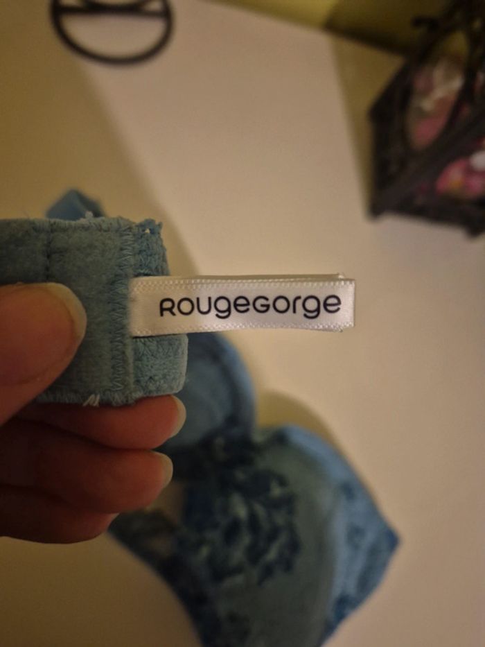 Soutien gorge - photo numéro 2