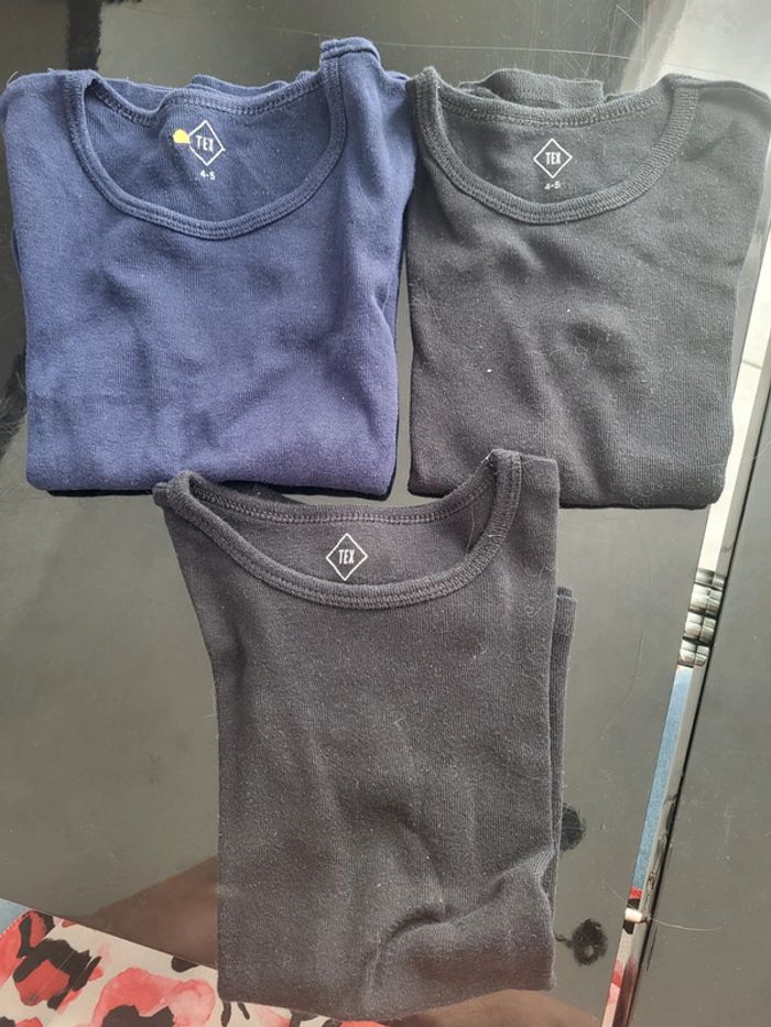 Lot de 3 t shirt tex 4 ans