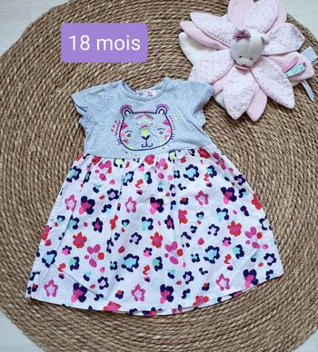 Jolie robe été 18mois