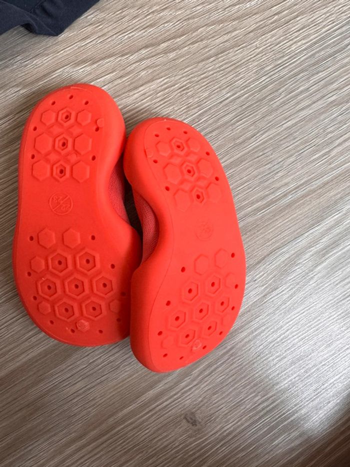 Chaussures d’eau 22/23 - photo numéro 2