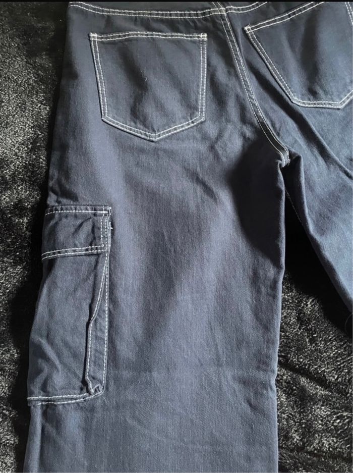 cargo BERSHKA - photo numéro 6