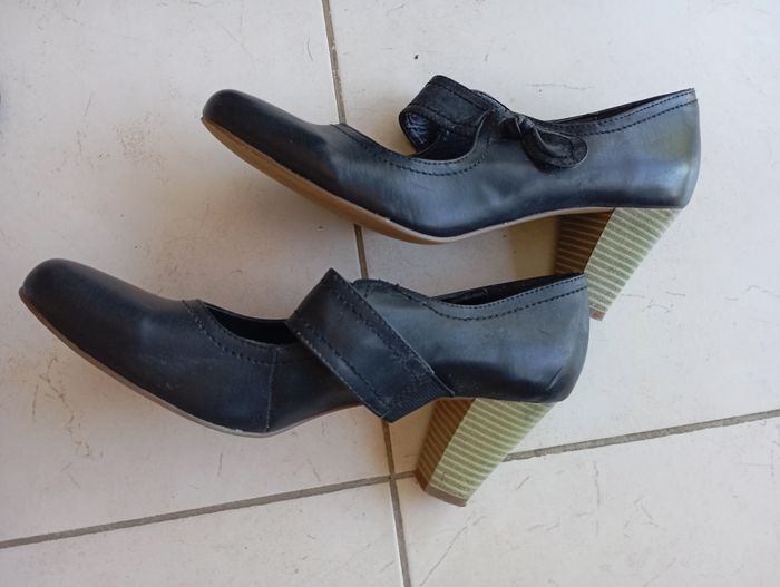 Chaussure escarpin taille 41 très bon état - photo numéro 2
