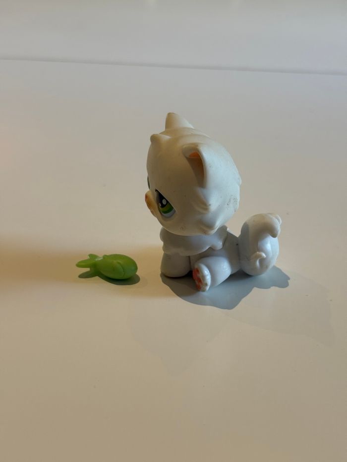 Jouet Pet Shop chat blanc et son poisson - photo numéro 2