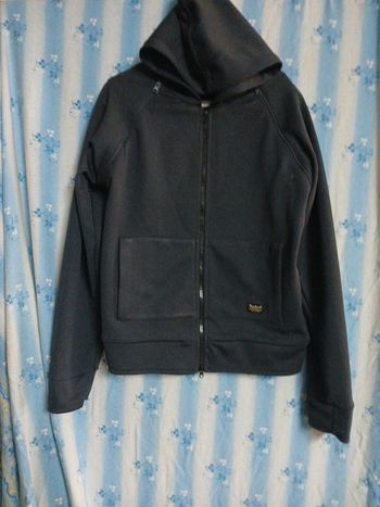 Veste à capuche
