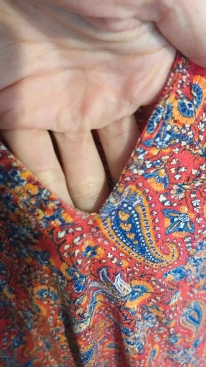 tee shirt sans manches - photo numéro 5