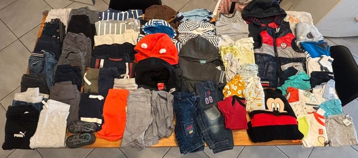 Lot Garçon 12mois en très bon état